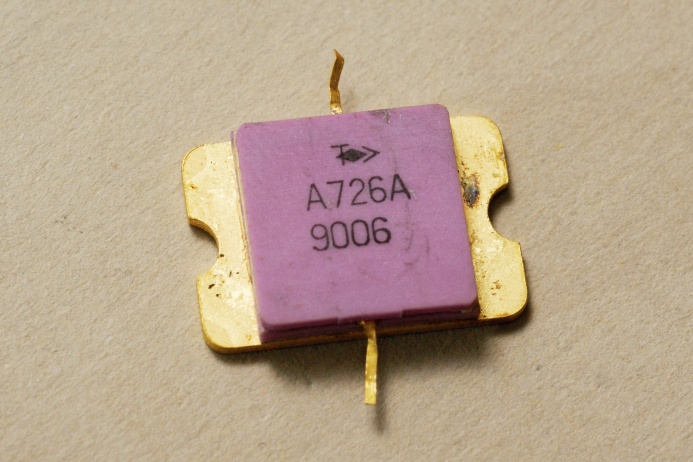  726